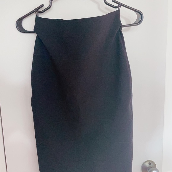 Black midi body skirt - Picture 1 of 4